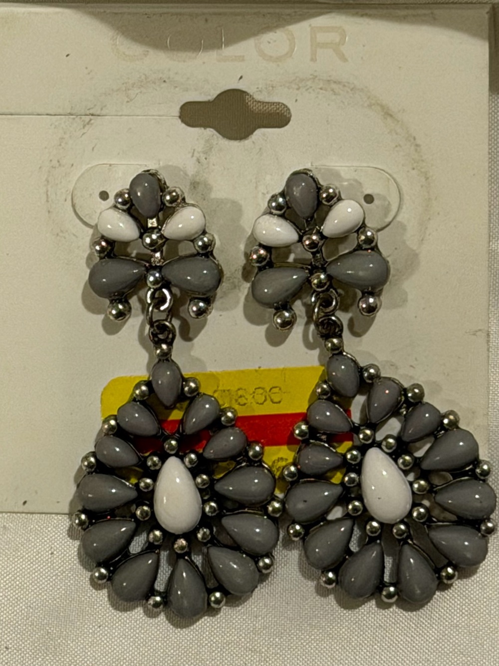 Kohl's Gray and White Teardrop Floral Drop Earrings